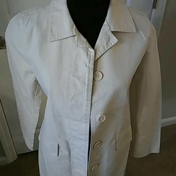 The Gap Women's Jacket - Picture 2 of 6